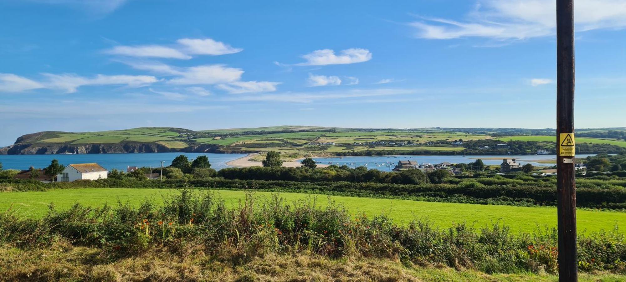 Vila Cippinstone Newport  Exteriér fotografie